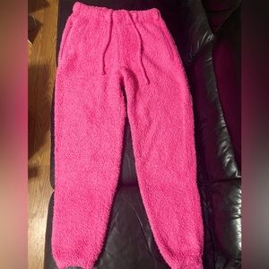SKIMS Cozy Knit Joggers in PINK Size MED - BRAND NEW WITH TAGS!!!